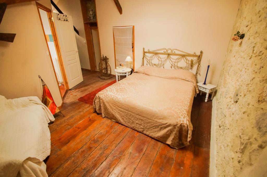 Chambres D'Hotes Domaine De La Rose Des VentsCastelnau-sur-lʼAuvignon 部屋 写真