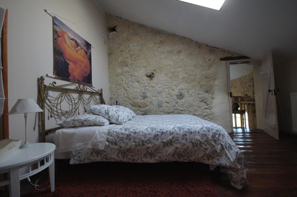 Chambres D'Hotes Domaine De La Rose Des VentsCastelnau-sur-lʼAuvignon エクステリア 写真