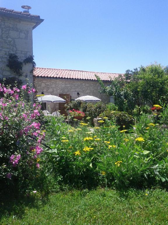 Chambres D'Hotes Domaine De La Rose Des VentsCastelnau-sur-lʼAuvignon 部屋 写真